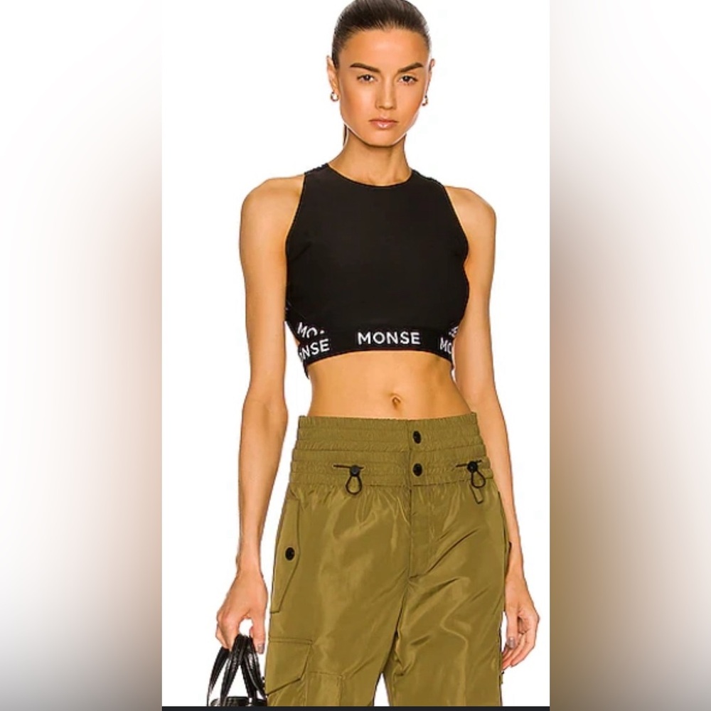 MONSE HALTER SPORTS CROP TOP